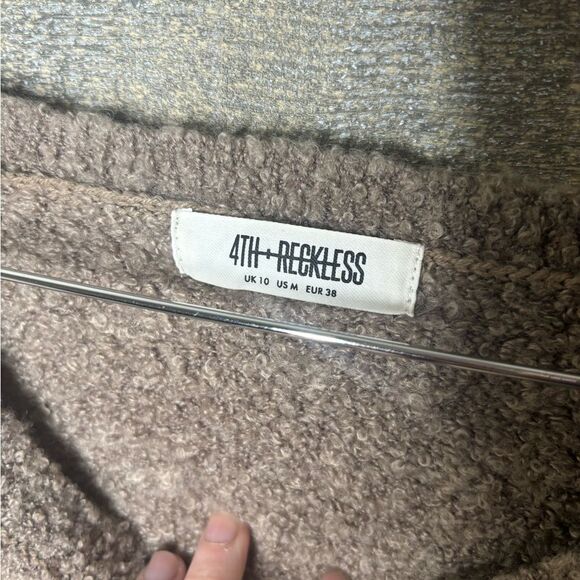 4th & Reckless medium wool blend oversized sweater ASOS - Picture 2 of 4